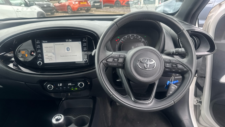 Toyota Aygo X 1.0 VVT-i Edge 5dr Petrol Hatchback